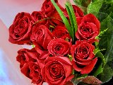 mazzo di rose rosse mozzafiato per vero amore